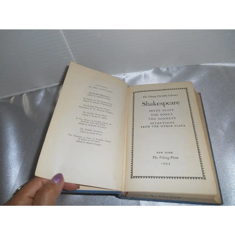 The Portable Shakespeare Viking Portable Library Hardcover 1944 Vintage Book